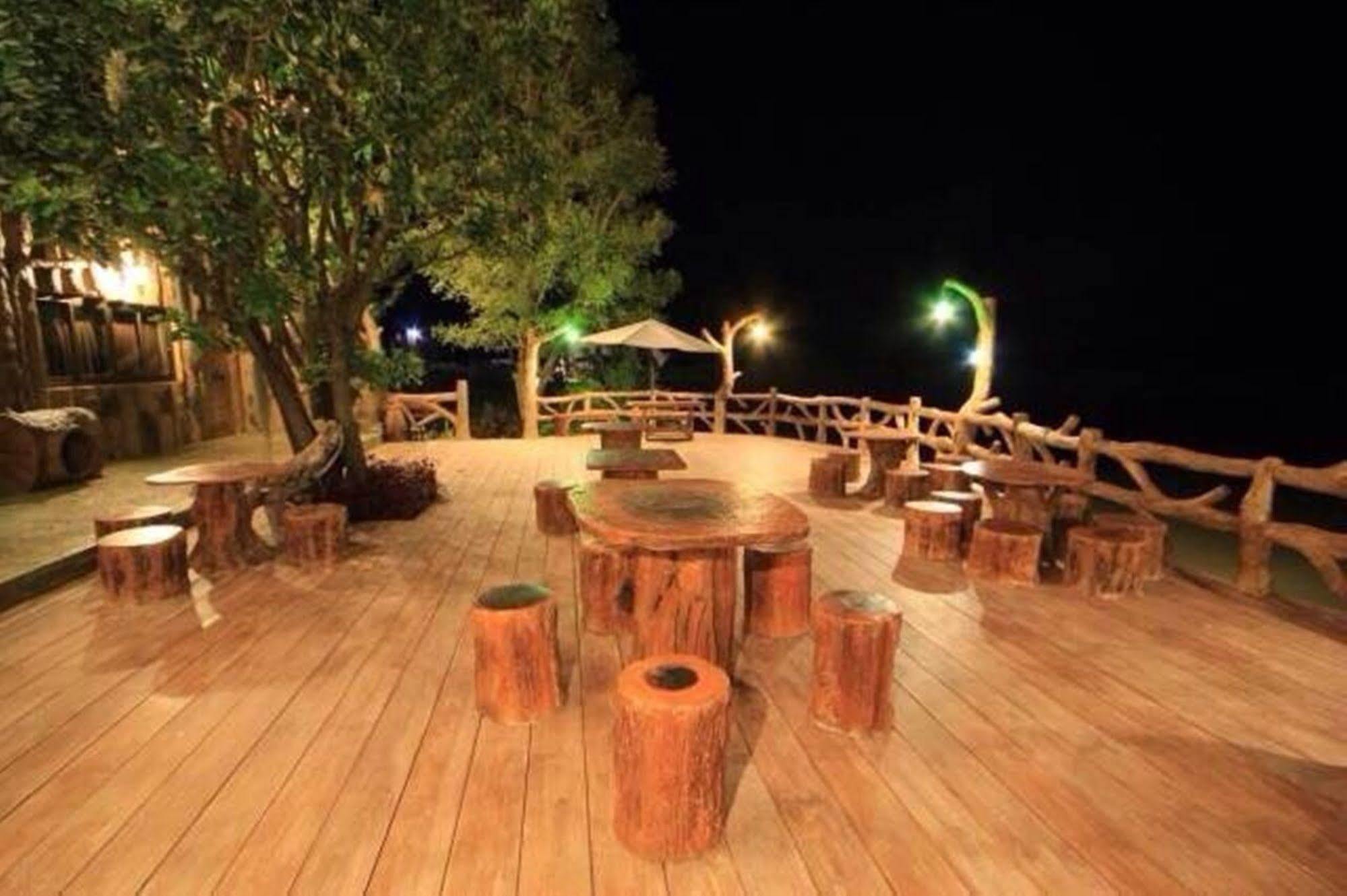 Timberland And Fruit Resort Pong Yo Bagian luar foto